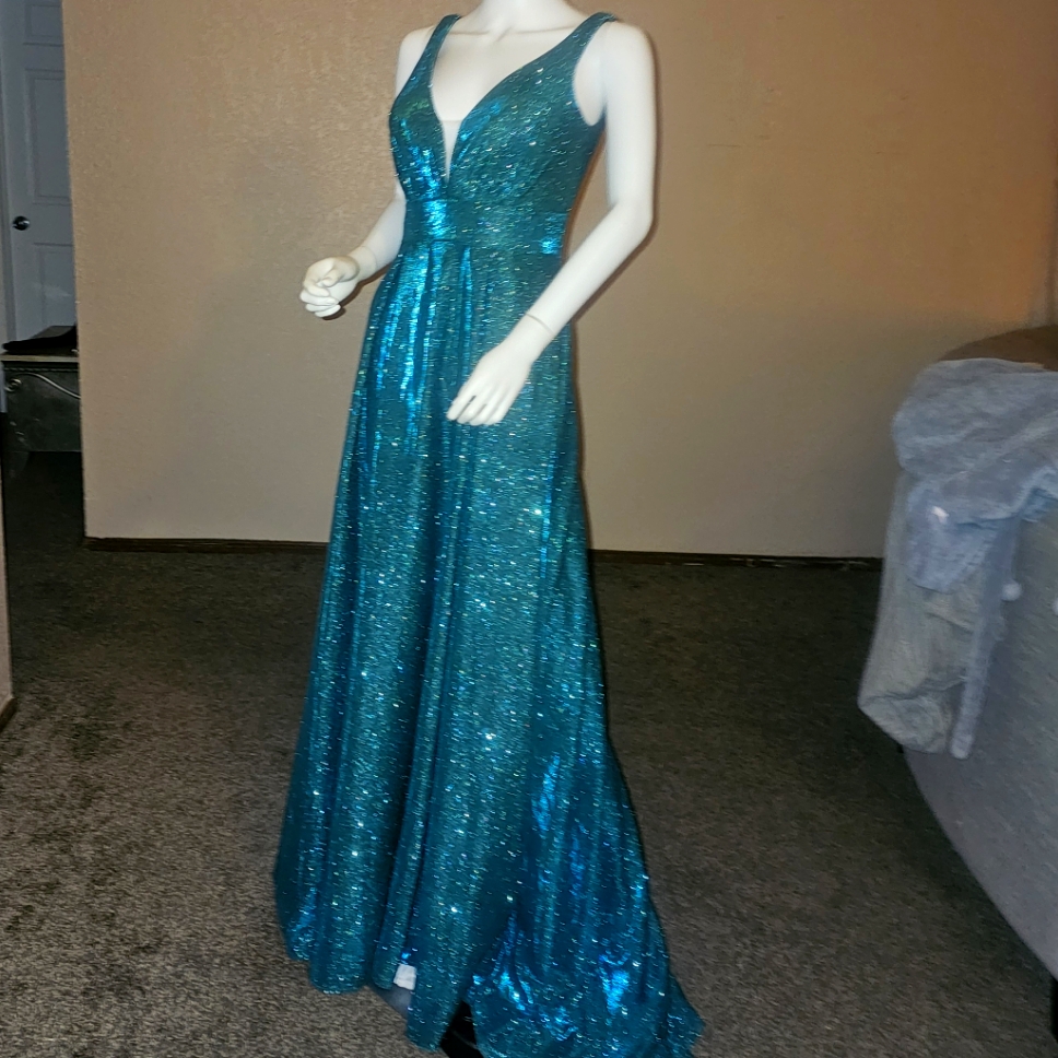 Mayqueen Formal Evening Gown 6 Hunter Green Quince Wedding Dress Mq-1875 A-Line